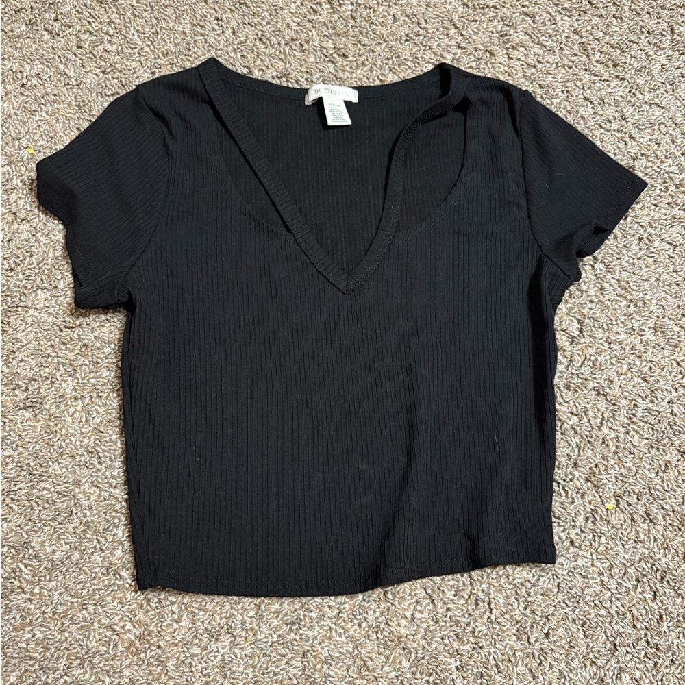 Bozzolo Black Ribbed V-Neck Tee